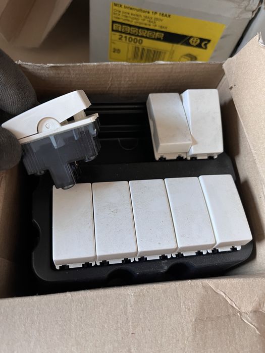 Intrerupator 16AX Master