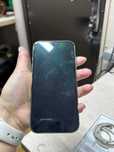 Apple iPhone 15 Pro в хорошем состоянии