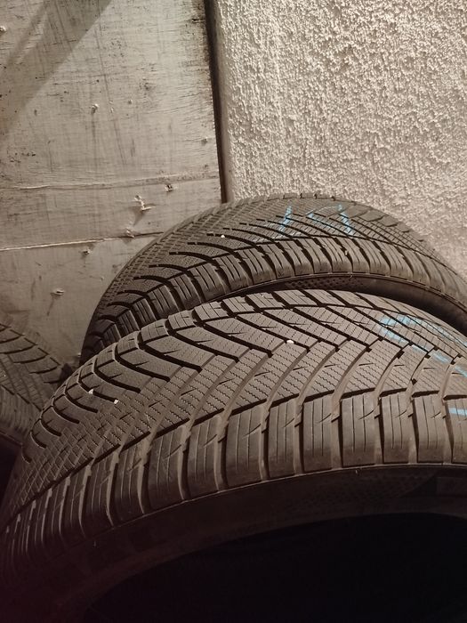 Vând anvelope stare foarte bună!
