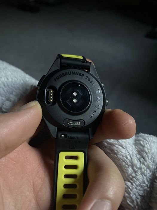 Часовник Garmin forerunner 265s