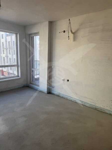 Продава се Двустаен апартамент в Пловдив, Кючук Париж - 70 кв.м за 911 €/кв.м - Снимка #2