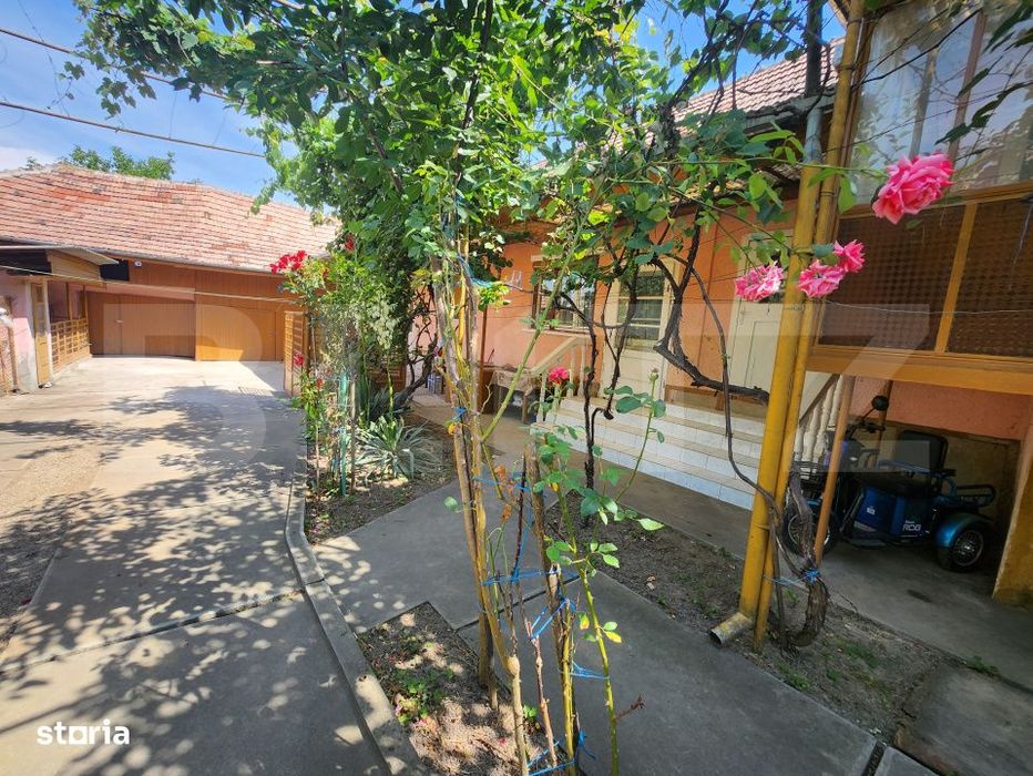 Casa individuala cu 4 camere,150 mp utili,1700 mp teren,Blaj