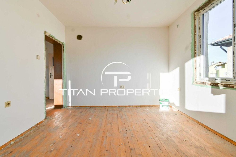 Продава се Къща в с. Мрамор, Област София-град - 240 кв.м за 659 €/кв.м - Снимка #4