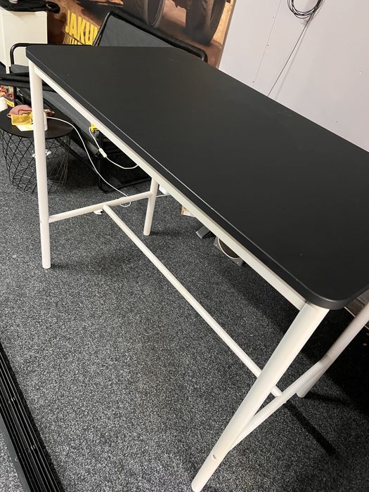 Masa inalta IKEA TOMMARYD Made in Italy