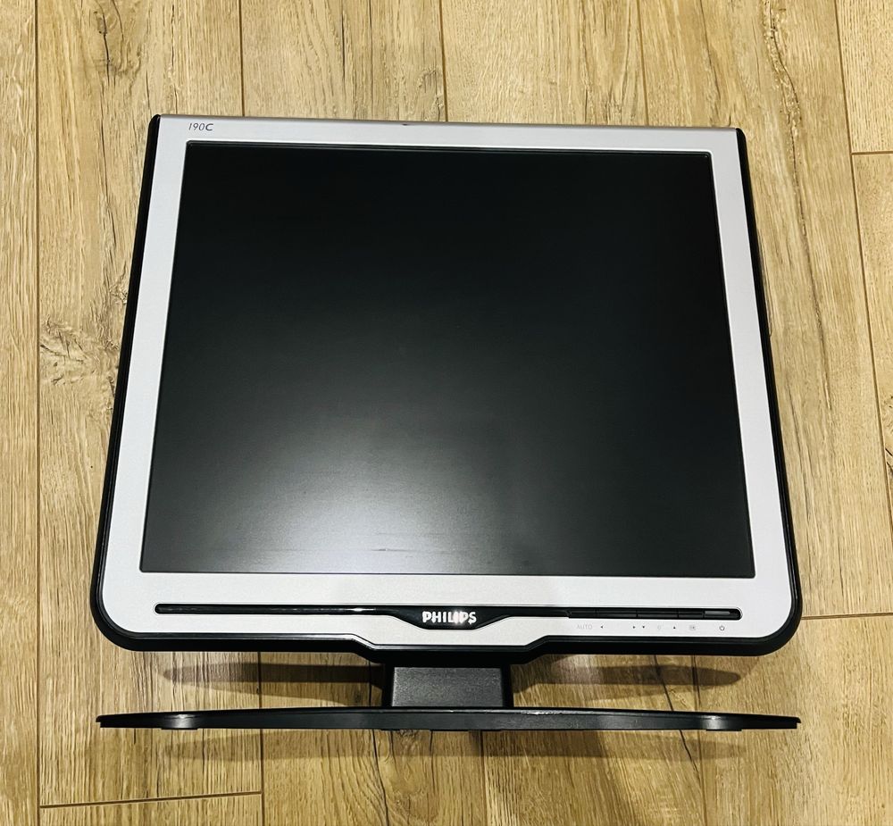 Монитор за компютър Philips 190C