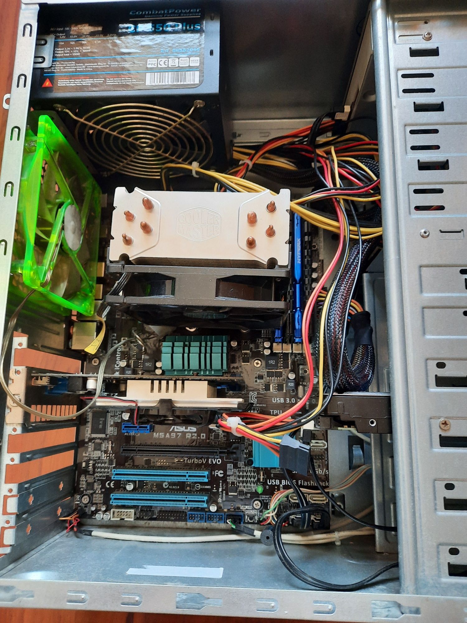 Lot 2 Pc+AMD FX 8320Opt core +Amd x4 640