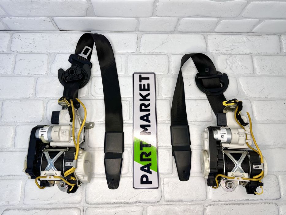 Предни колани AUDI A6 A7 C7 4G 34090806B Гръмнали