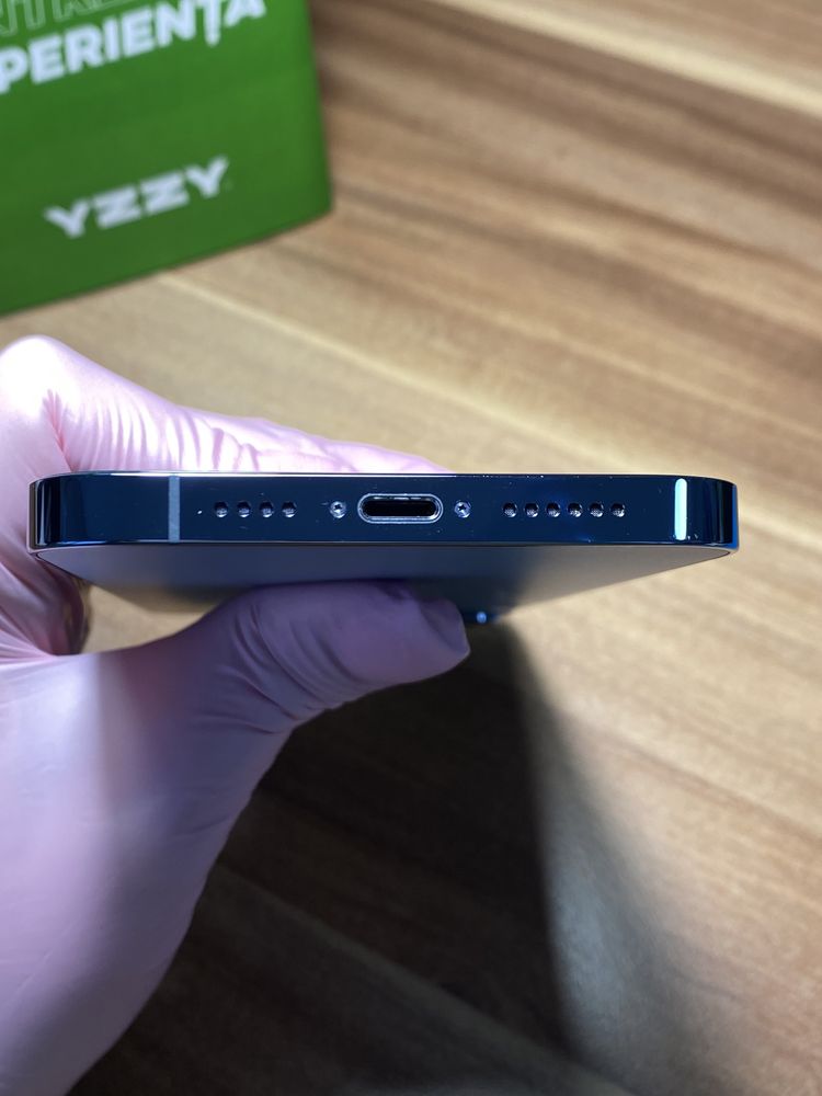 iPhone 13 Pro Max / 128 GB / Garanție 24 luni / Foarte bun