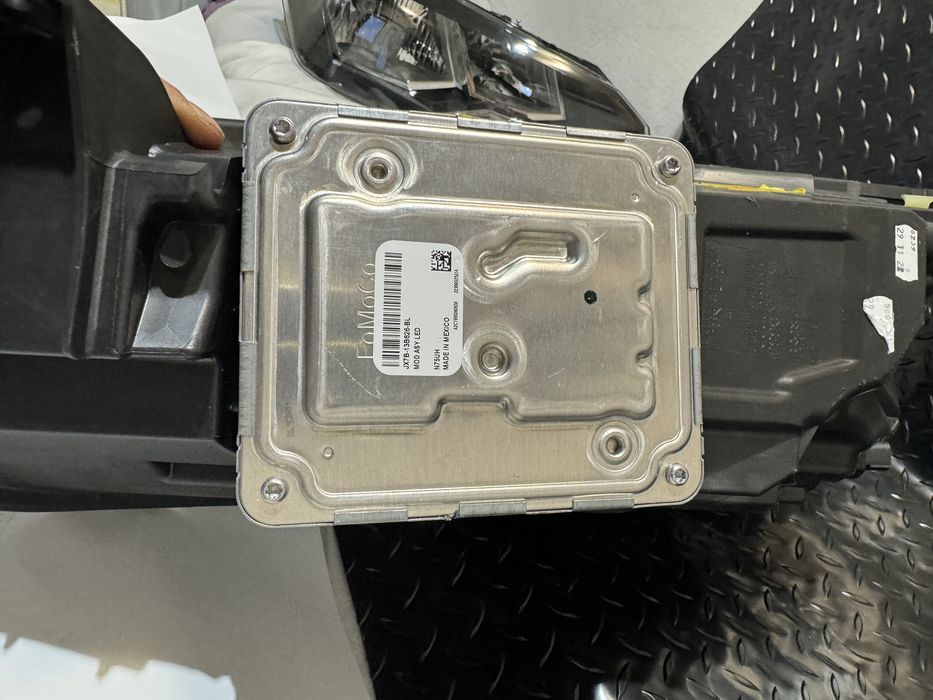 Десен фар Ford Focus MK4 Full led 18'-22' Форд Фокус