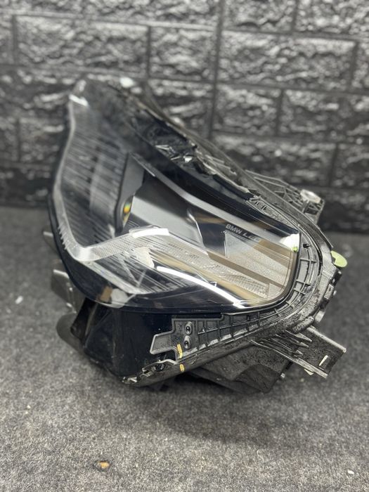 Far stanga Bmw Seria 2 G42 M2 G87 Full led Shadowline