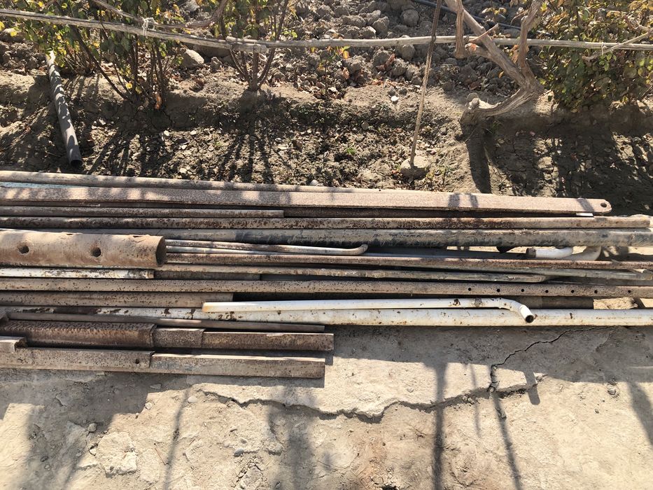 труба.  хар хил