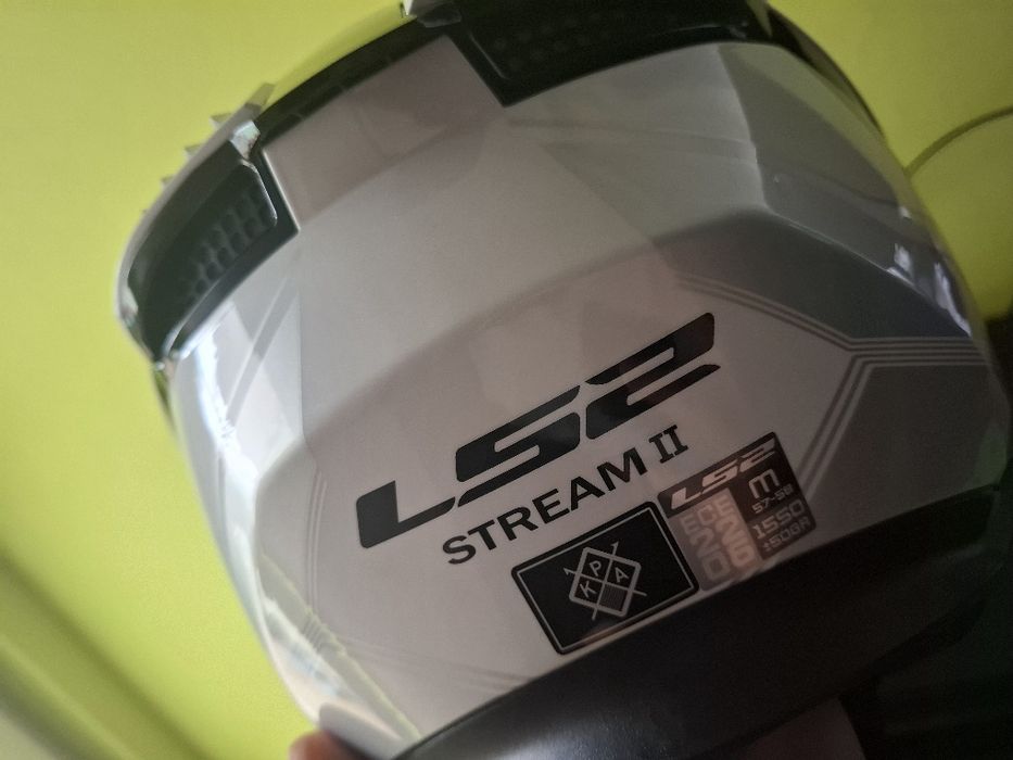 Мото каска LS Stream 2 М size- НОВА
