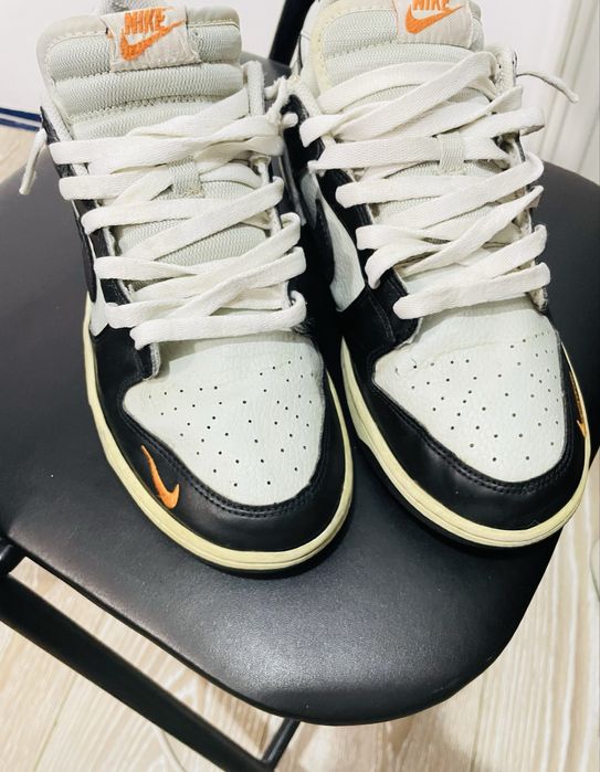 Nike dunk low sb