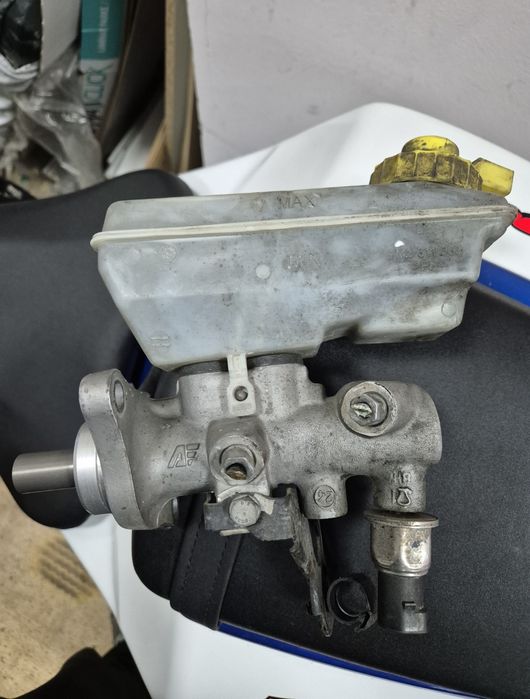 Спирачна помпа за сеат алхамбра 2007г