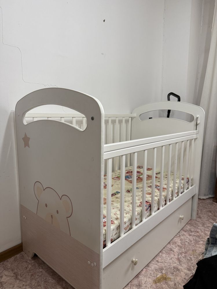 Продам детскую кровать недорого