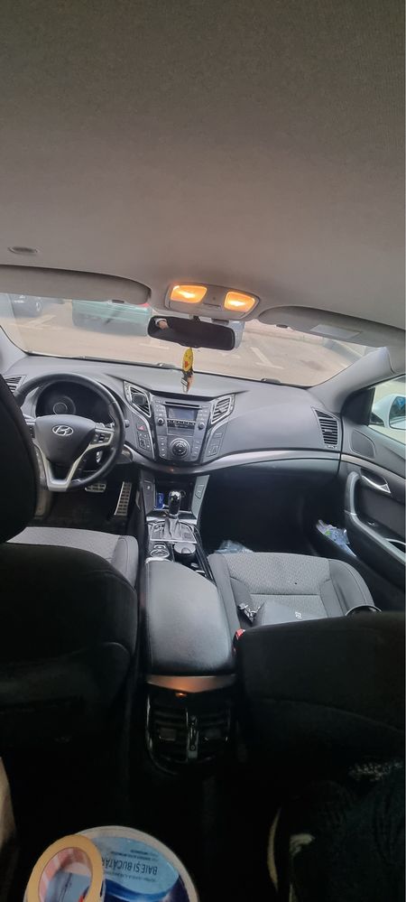 Auto Hyundai i40