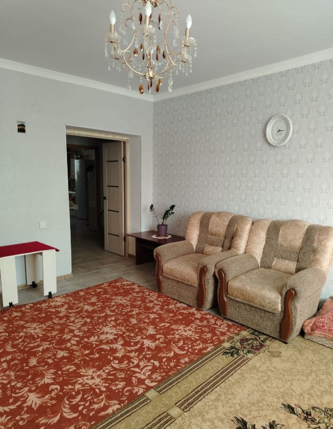 Продам 2 кв 63 квм мкр Алтын Орда