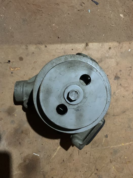 На Евро Камаз помпа  новая