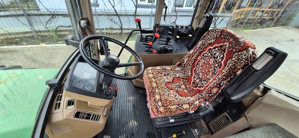 Tractor John Deere 6600