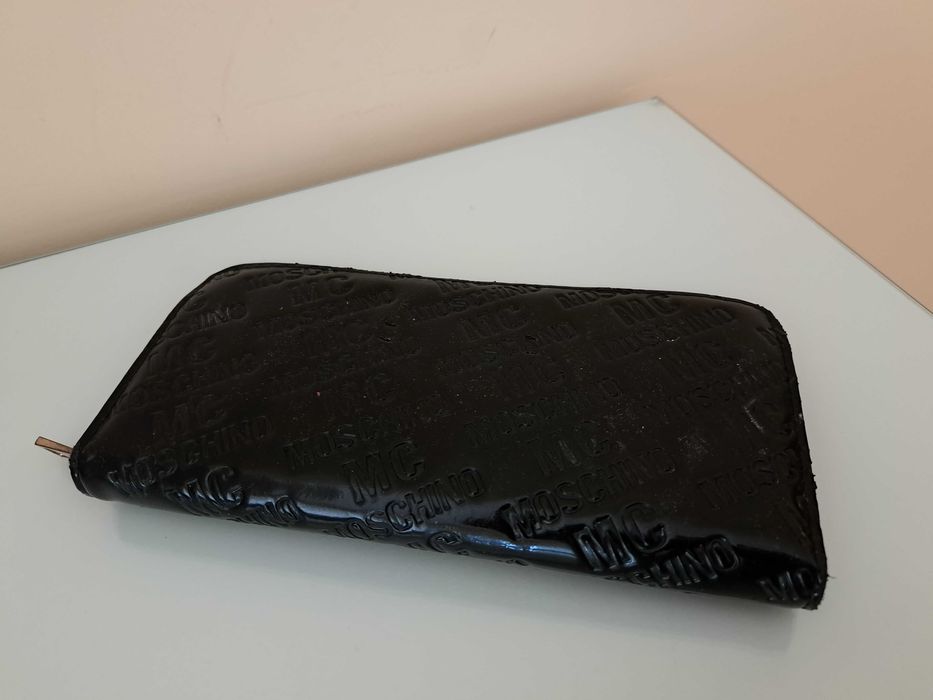 Дамски портфейли