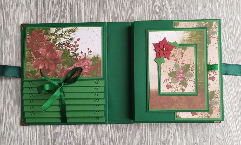 Коледен скрапбук албум в зелено /43.8