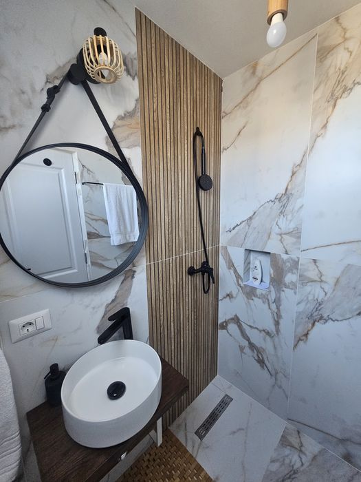 Cabana Aframe de inchiriat // Închiriez cabană
