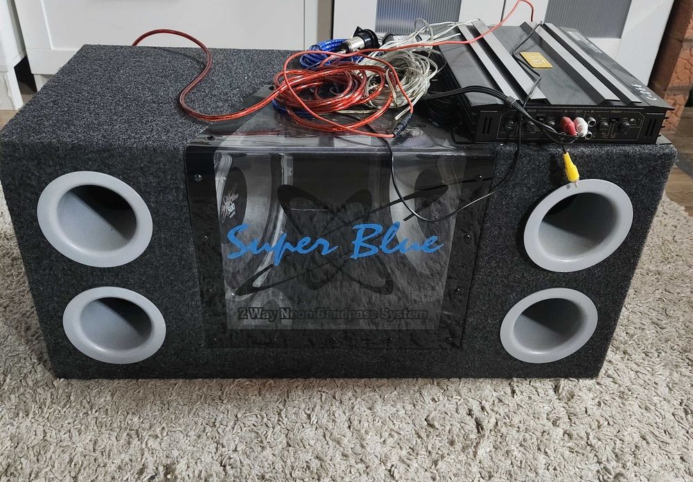 Subwoofer 1000 wats+amplificator 5800wats+instalatie completă.