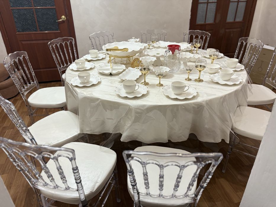 Стол стулья посуда аренда