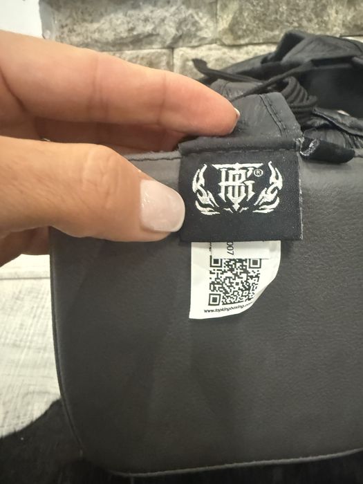 Оригинална боксова каска Top King