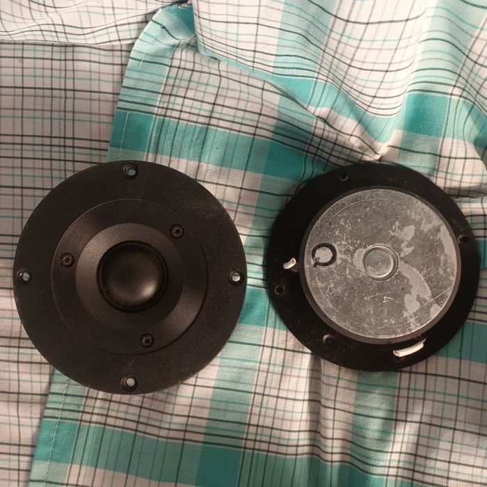 Tweteere Wifa, Magnat, Seas etc