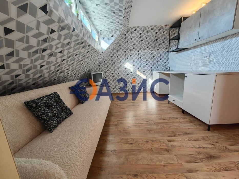 Продава се Едностаен апартамент в Несебър - 50 кв.м за 1260 €/кв.м - Снимка #1