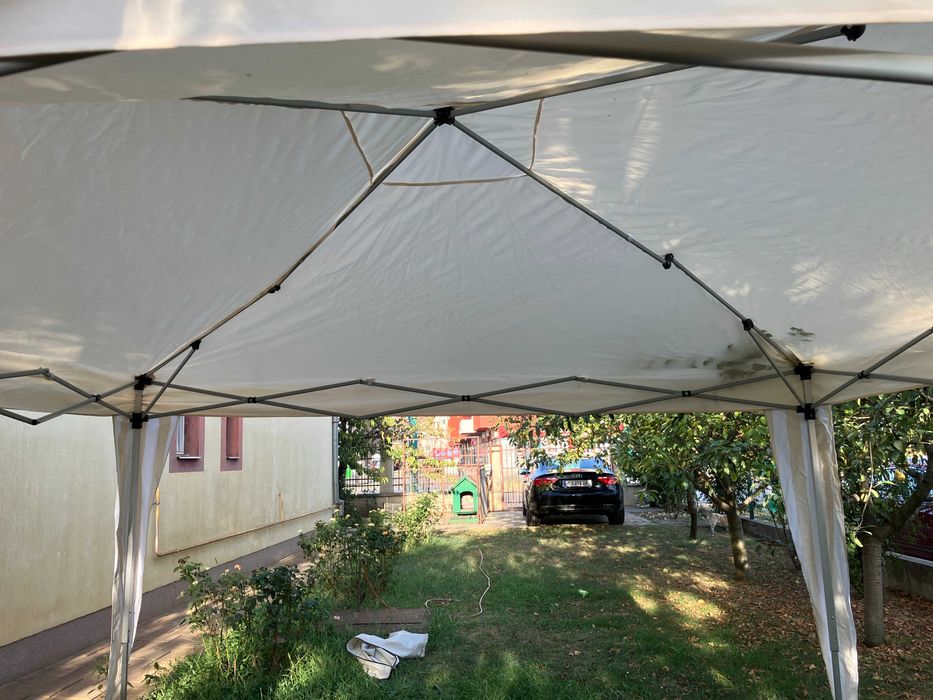 Cort / umbrela de soare