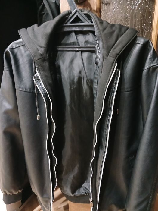 Куртка мужская красивая