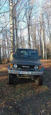 Toyota Land Cruiser LJ 70, 2500 cmc