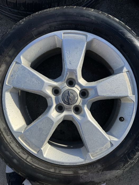 Гуми с джанти 235/55/18 от Opel Antara