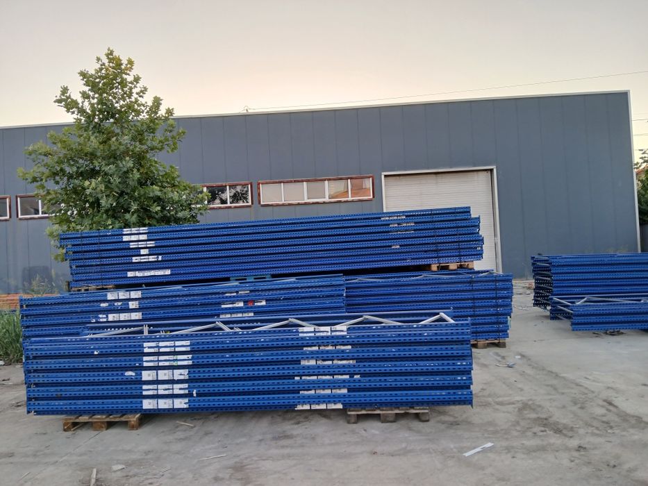 Rafturi metalice de vânzare