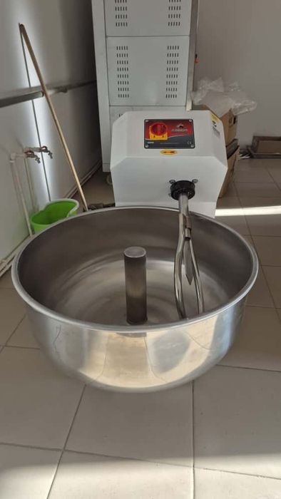 Тестамеска  ұн илейтін