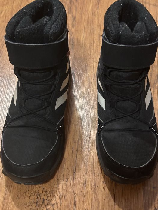 Зимни обувка тип Апрески adidas 36