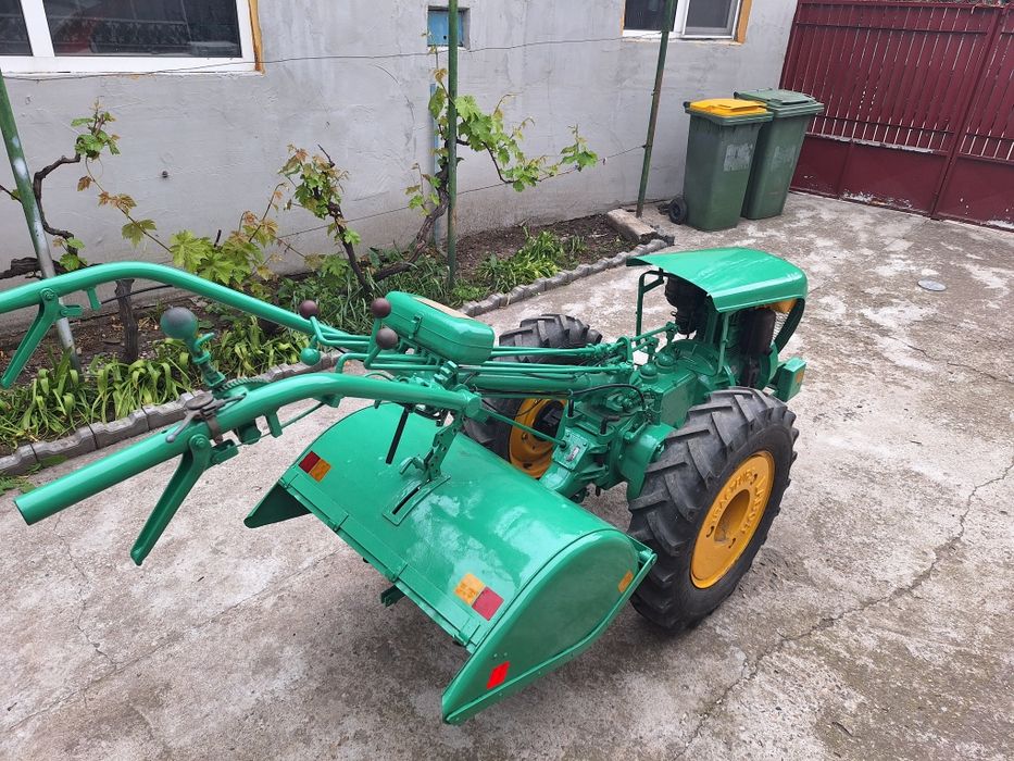 Motocultor labor
