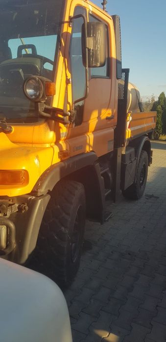Vănd Unimog U 300