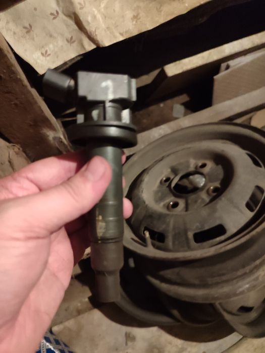 Продам катушку на тайота, мотор 1ZZFE