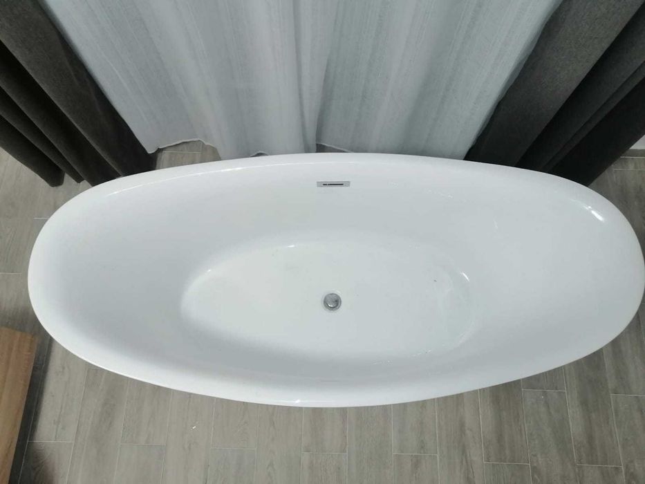 cadă MISS FREE STAND 1700 X 800 X 710 mm