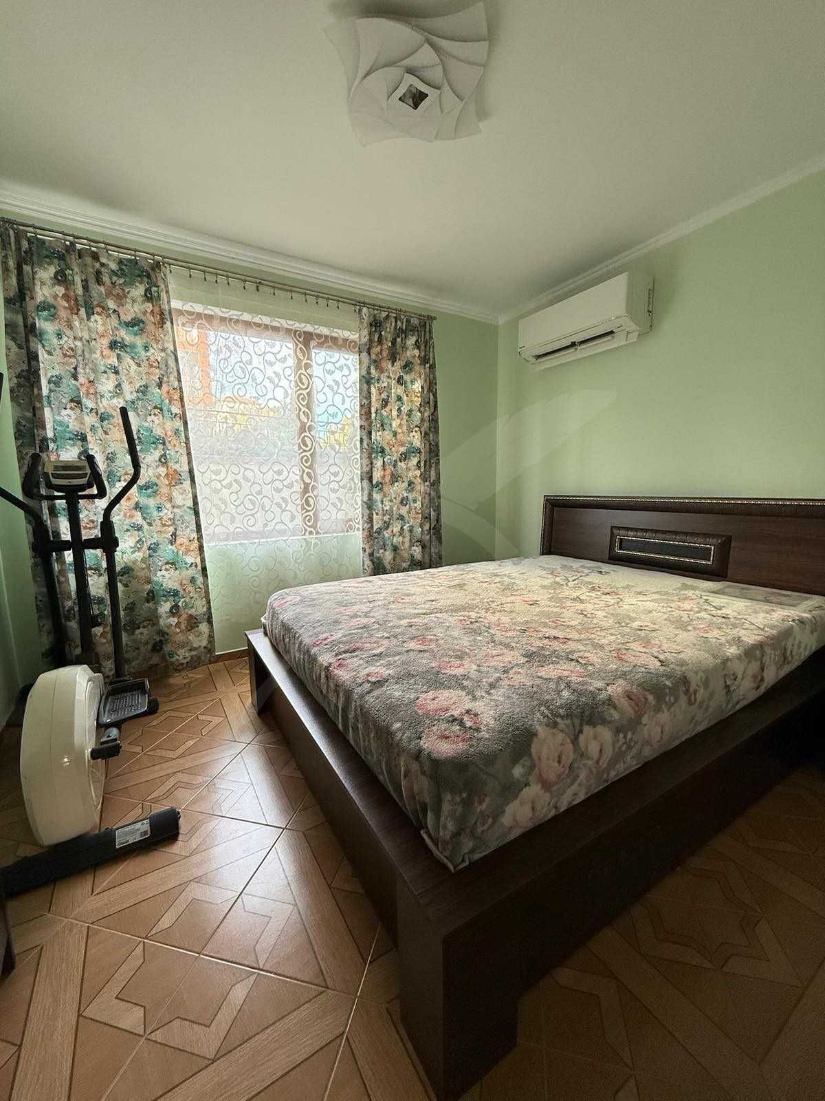 Тристаен апартамент в Ахелой 76592