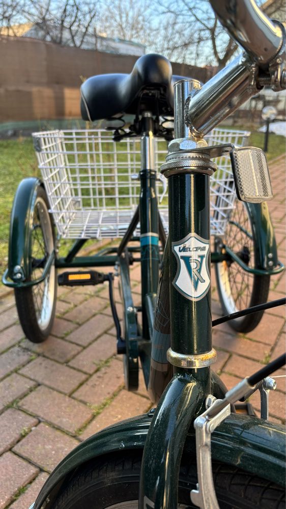 Bicicleta cu 3 roți