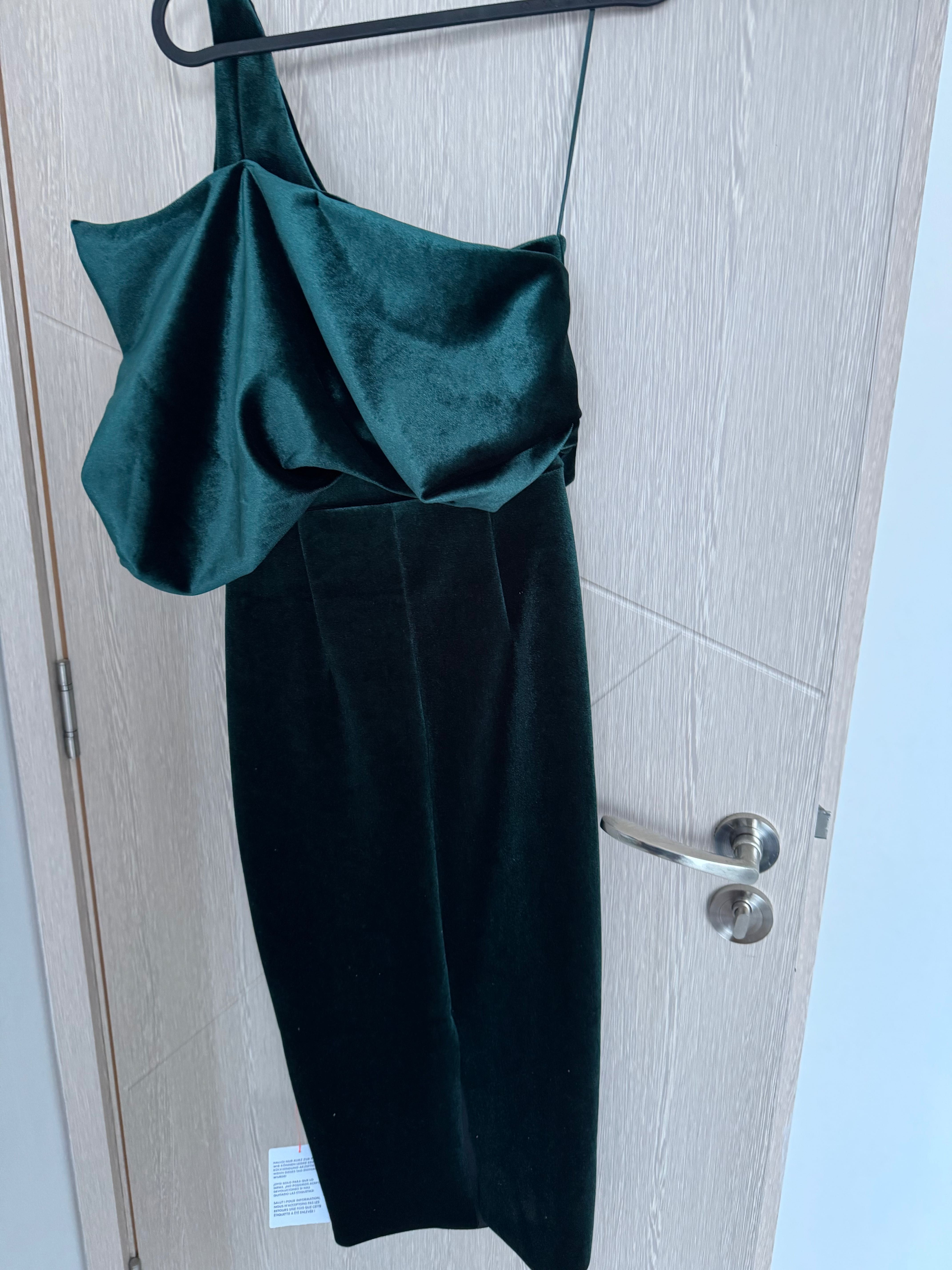 Рокля Asos Design