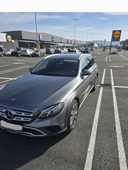 Mercedes E klasse ALL-TERRAIN, service doar la Mercedes