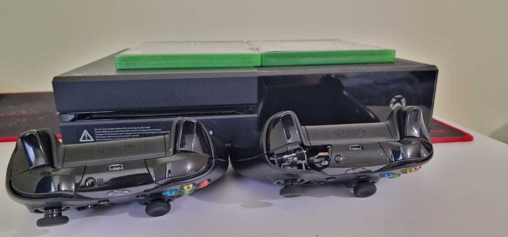 Vand Xbox One, 2 Controllere