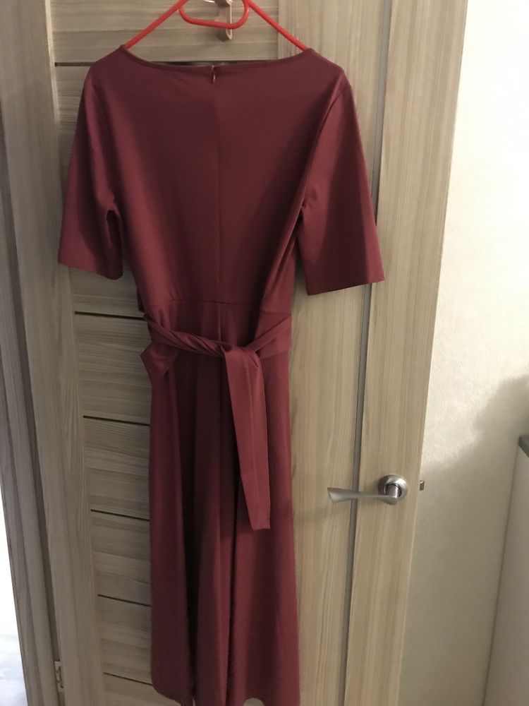 Платье Max Mara Geranio Bordeaux Jersey Knit Dress