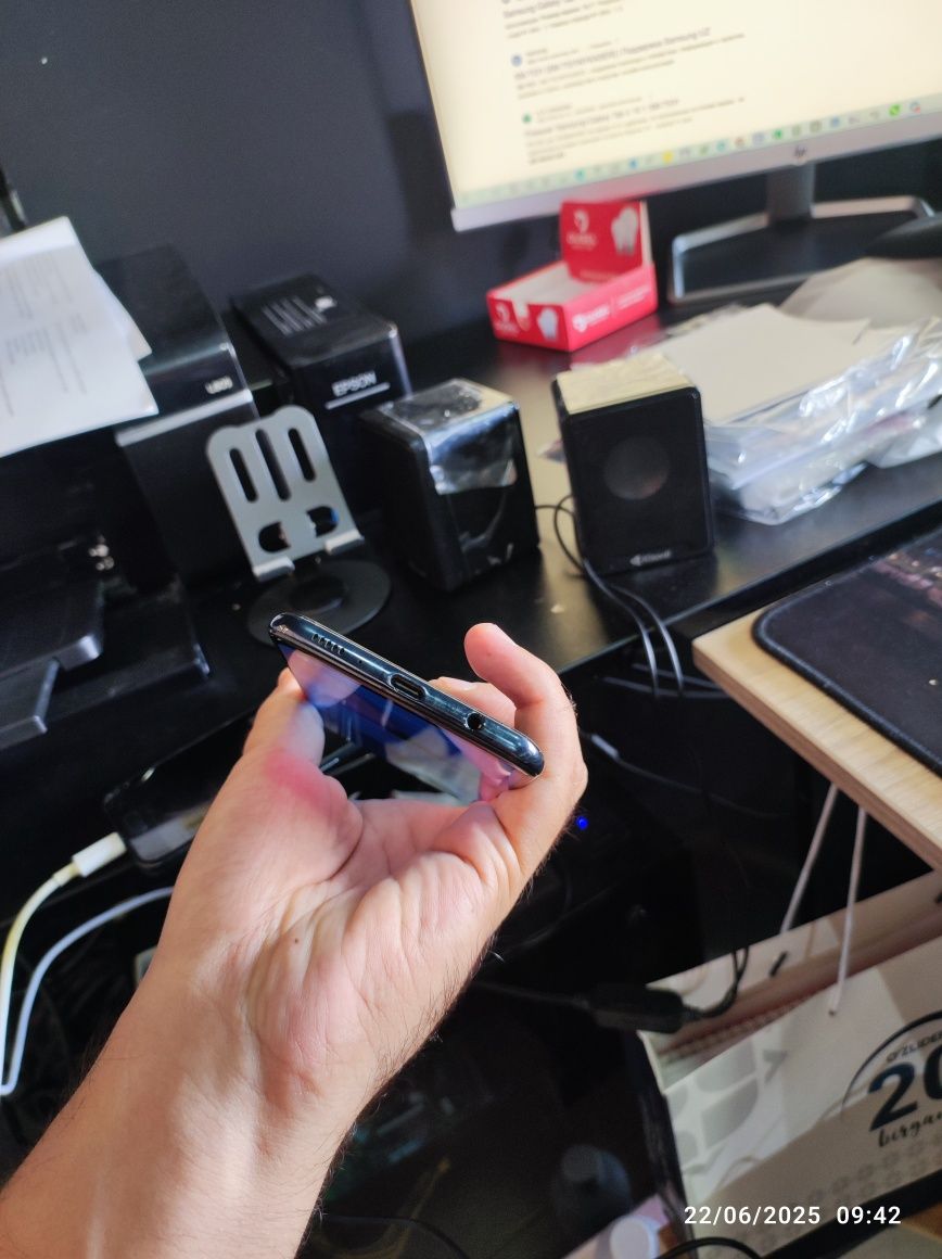 Samsung A30s  sotiladi