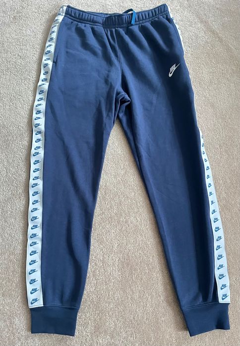 Нов Мъ Нов Мъжки Екип Nike Zeus нFleece Club Tracksuit Hoodie Joggers